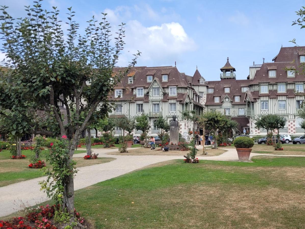 Centre Et Apartment